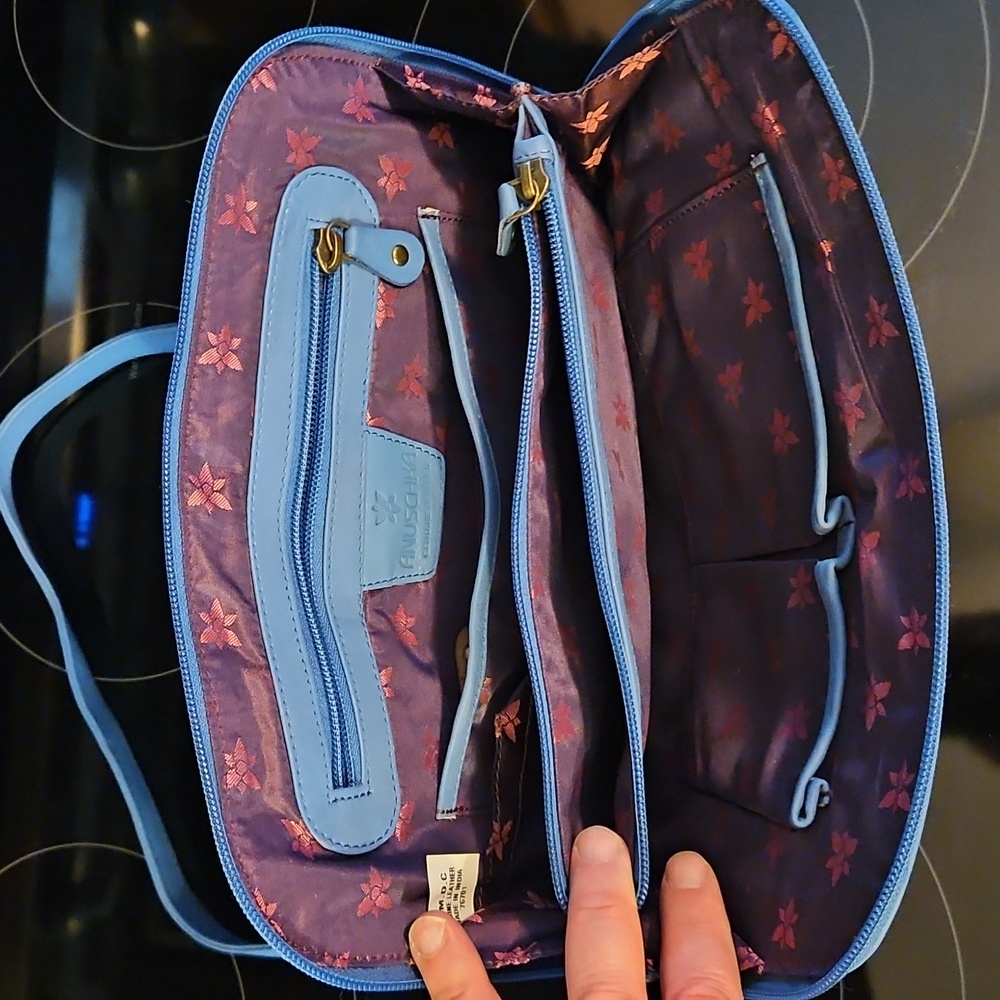 Anuschka Blue Turtle Design Shoulder Bag - Picture 4 of 4